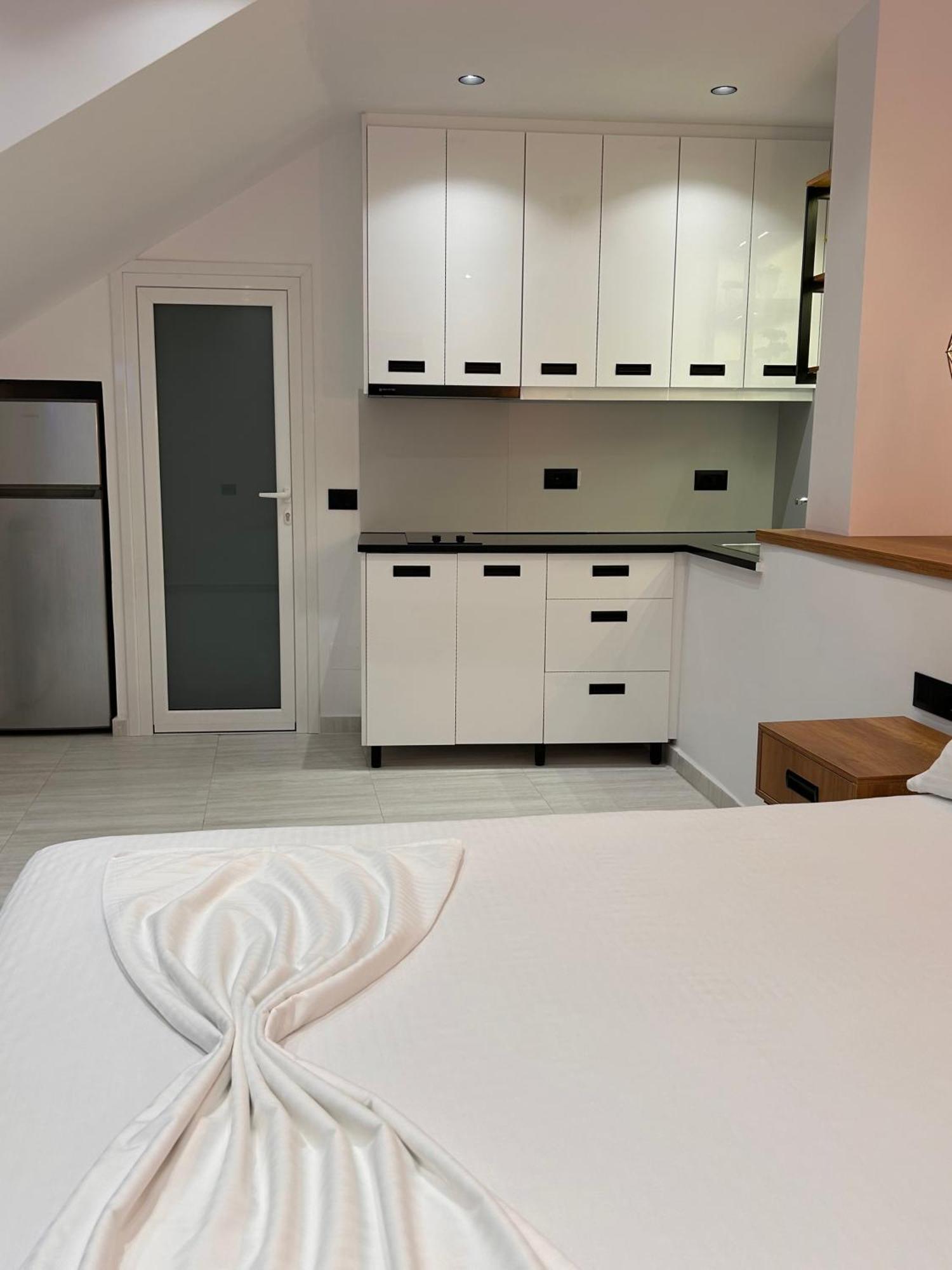 Crown Apartment ساراندا المظهر الخارجي الصورة