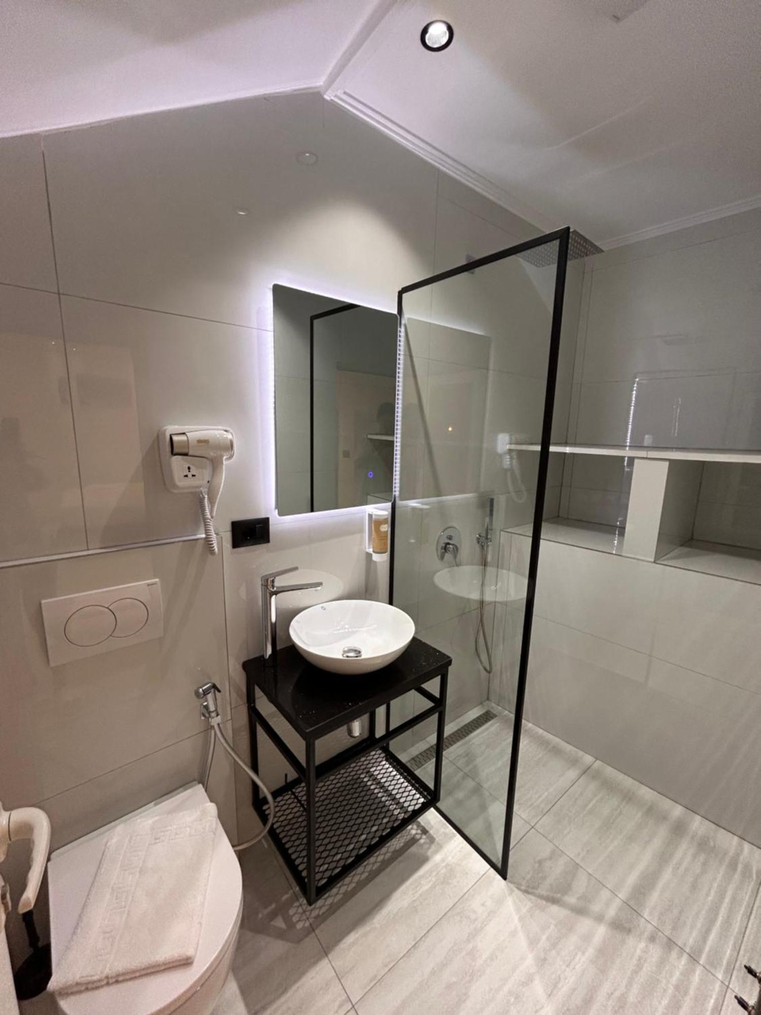 Crown Apartment ساراندا المظهر الخارجي الصورة